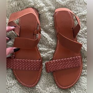 Women’s Tan Sandals